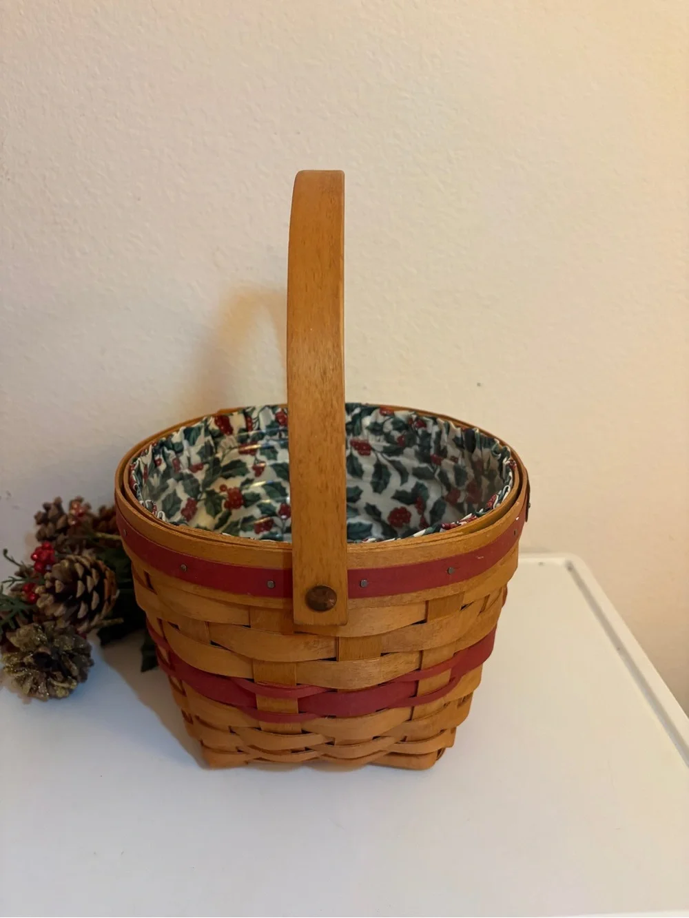 Vintage Longaberger Christmas Collection 1994 Jingle Bell Basket, Holly Berry